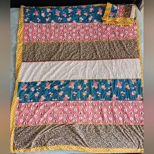 Matilda Jane Fall Friends Twin Duvet Cover And Pillow Sham Set.